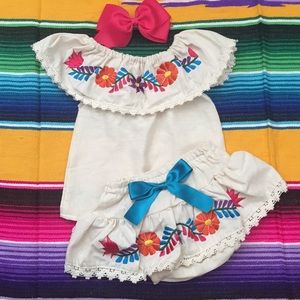CUTE! Mexican Embroidered Outfit Size 2T